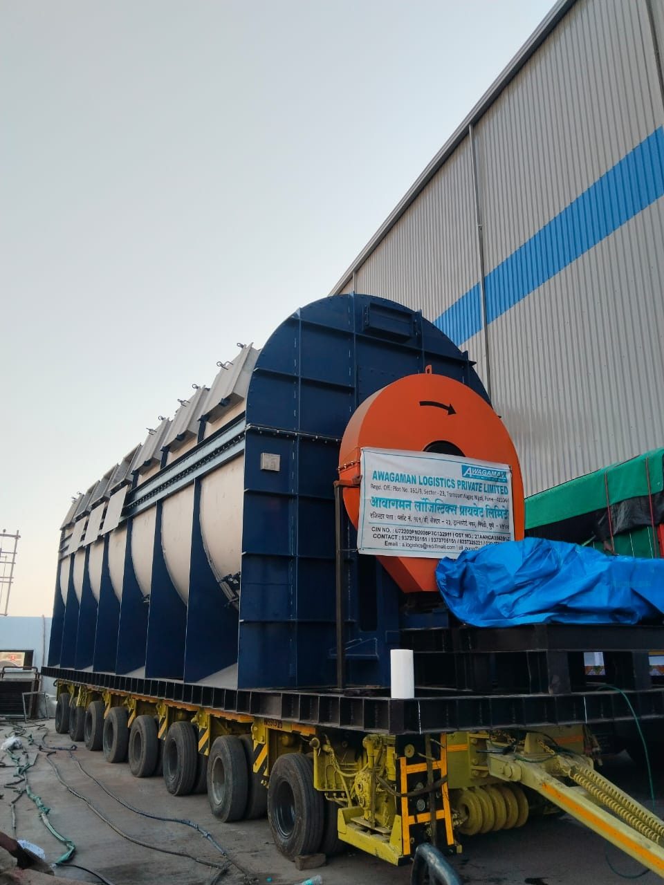 Over-dimensional silo transported by Awagaman Logistics